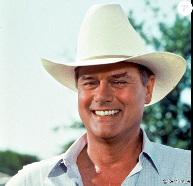 Mort De Larry Hagman J R De Dallas De Beaux Hommages Et Deja Une Polemique Purepeople