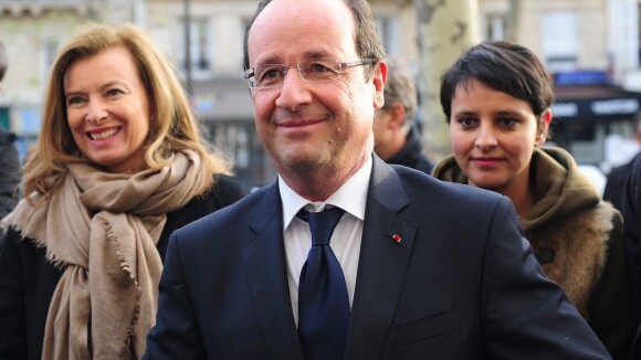 Valérie Trierweiler : Souriante et engagée auprès de François Hollande