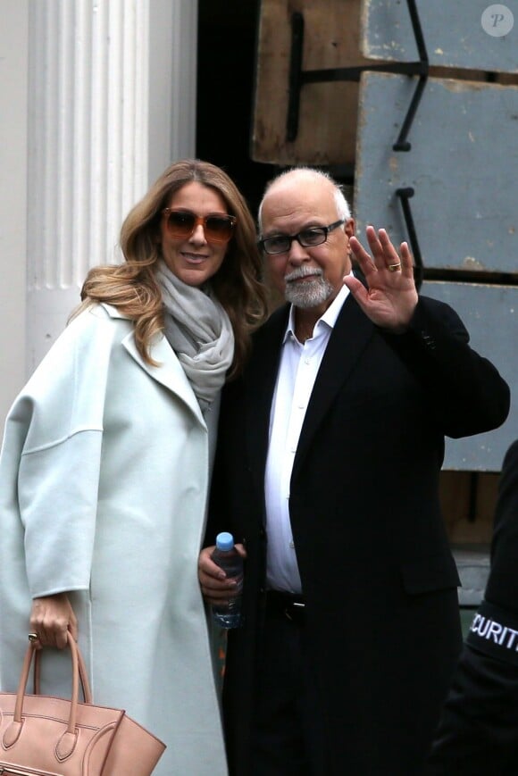 Céline Dion et René Angélil quittent le George V pour se rendre à Vivement Dimanche le 27 novembre 2012.
