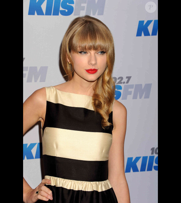 Taylor Swift lors du KIIS FM Jingle Ball 2012 au Nokia Theatre, à Los Angeles, le 1er décembre 2012.