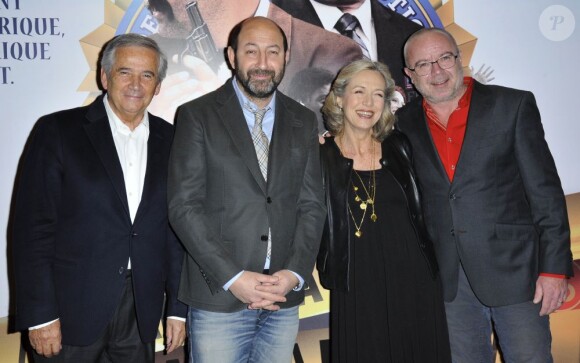 Kad Merad, Olivier Baroux, Arielle Séménoff et Alain Doutey lors de l'avant-première du film Mais qui a re-tué Pamela Rose ? le 2 décembre 2012 à Paris