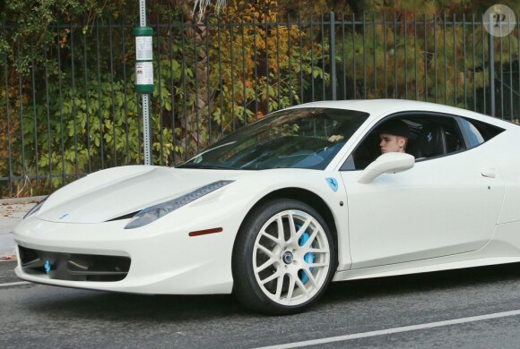 Justin Bieber et Selena Gomez dans la voiture du jeune homme à Los Angeles, le 3 decembre 2012.