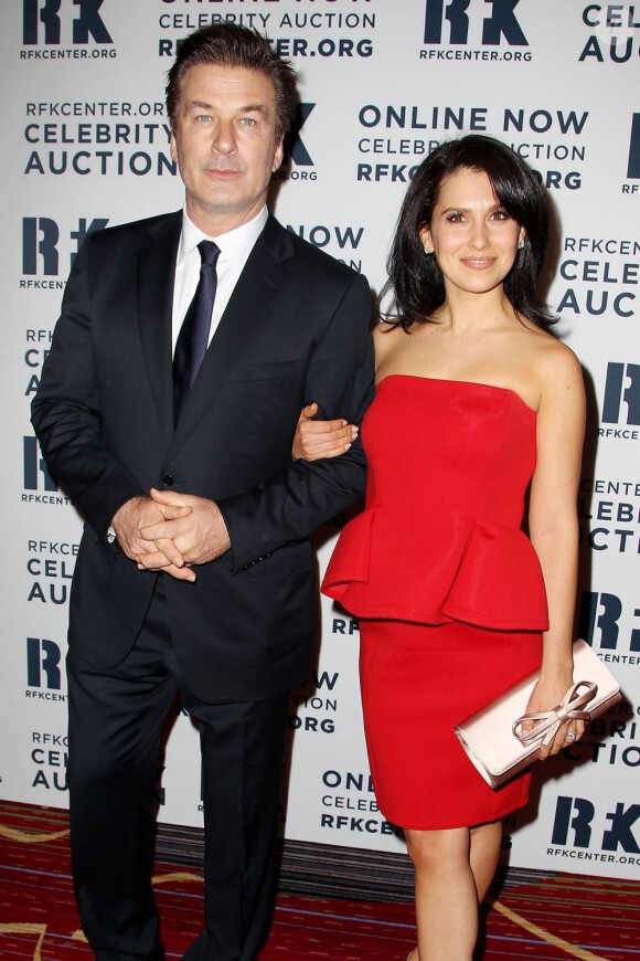 Alec Baldwin et son épouse Hilaria à la soirée des Ripple of Hope Awards, le 3 décembre 2012 à New York.