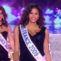 Miss France 2013 : Chloé Mortaud, enceinte, défile avec les anciennes Miss