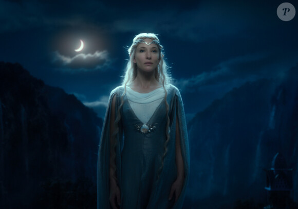 Cate Blanchett joue Galadriel dans Le Hobbit.