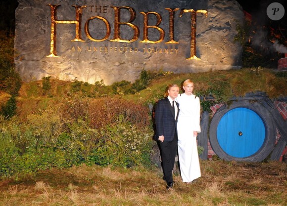 Martin Freeman et Cate Blanchett lors de l'avant-première royale de The Hobbit le 12 décembre 2012 à l'Odeon Leicester Square.