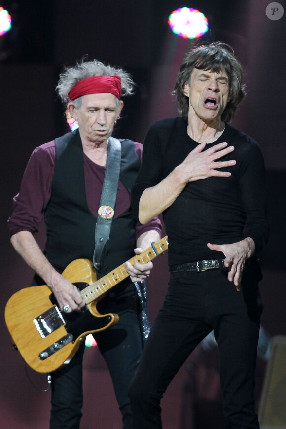 Mick Jagger et Keith Richards des Rolling Stones lors du concert de soutien aux victimes de l'ouragan Sandy, le 12 décembre 2012 à New York.