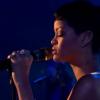 Rihanna durant la finale du X Factor anglais, décembre 2012.