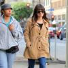 Lea Michele tourne un épisode de sa série Glee, dans les rues d'Hollywood, le 18 decembre 2012.