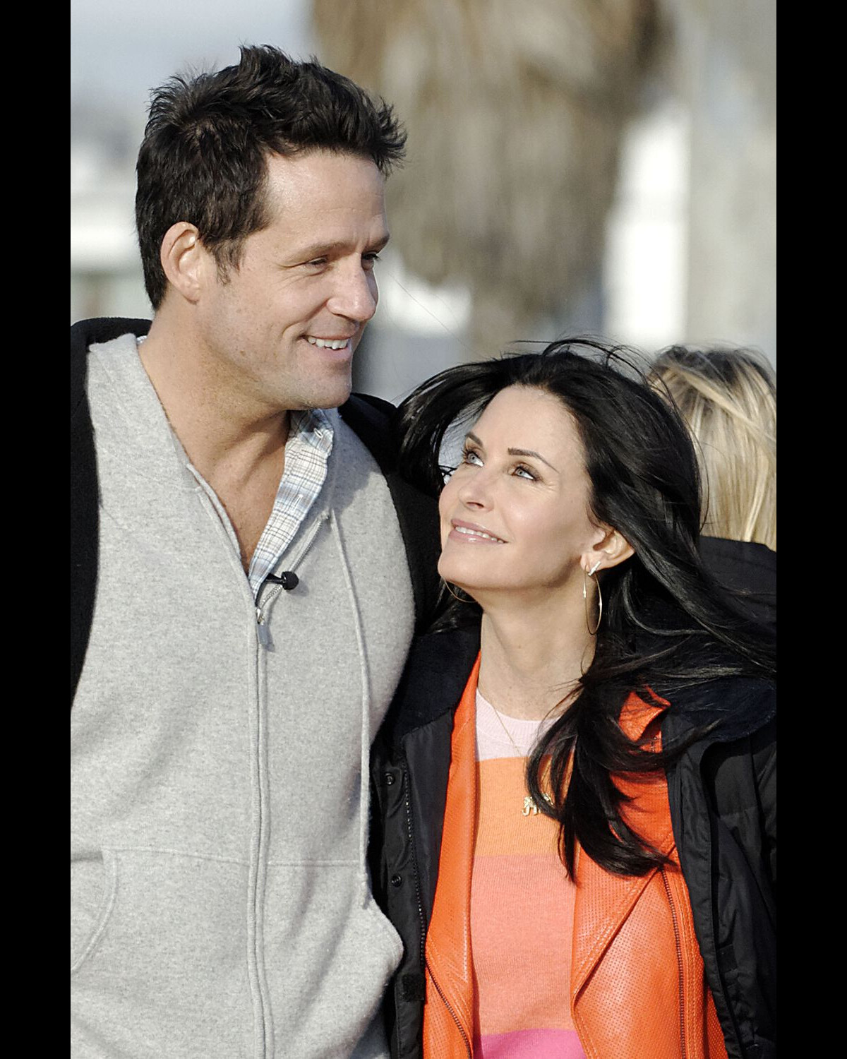 Photo Courteney Cox et Josh Hopkins sur le tournage de Cougar Town et(00)