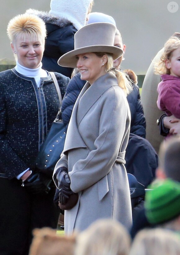 La comtesse Sophie de Wessex arrive pour une messe à l'église de Sandringham le 30 décembre 2012.