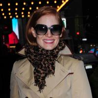 Jessica Chastain et Katie Holmes : Deux beaux sourires pour illuminer Broadway