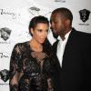 Kim Kardashian, enceinte, et son petit ami Kanye West fêtent le Nouvel An à la boîte de nuit 1 OAK au Mirage à Las Vegas, le 31 décembre 2012.