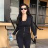 Kim Kardashian, enceinte, sort de son club de fitness à Los Angeles, le 2 janvier 2012.