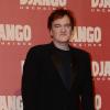 Quentin Tarantino en costume noir pour le sanglant Django Unchained lors de la première du film à Rome, le 4 janvier 2013.