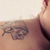 Justin Bieber a dévoilé un neuvième tatouage : une tête d'Indien en hommage à son grand-père. Photo publiée sur le compte Instagram de la star, le 6 janvier 2012.
