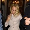 Pamela Anderson a fait la fête dans les clubs de Londres après avoir vu la comédie musicale Wicked, le 7 janvier 2013.