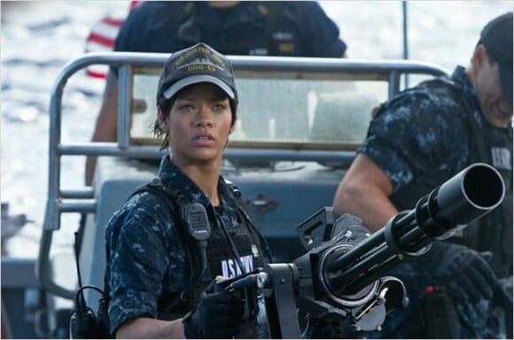 Rihanna, l'une des pires actrices de l'année dans Battleship.