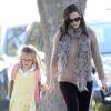 Jennifer Garner offre à sa fille l'adorable Violet, 7 ans, une séance shopping à Los Angeles, le 8 janvier 2013
