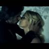 Britney Spears et Jason Trawick dans le clip de Criminal, octobre 2011.