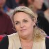 Valérie Damidot sur le plateau de Vivement Dimanche à Paris le 5 décembre 2012.