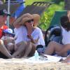 L'actrice Reese Witherspoon passe le début d'année au soleil à Hawaï avec son mari Jim Toth, leur bébé Tennessee, et les enfants de l'actrice Deacon et Ava. Le 2 janvier 2013.