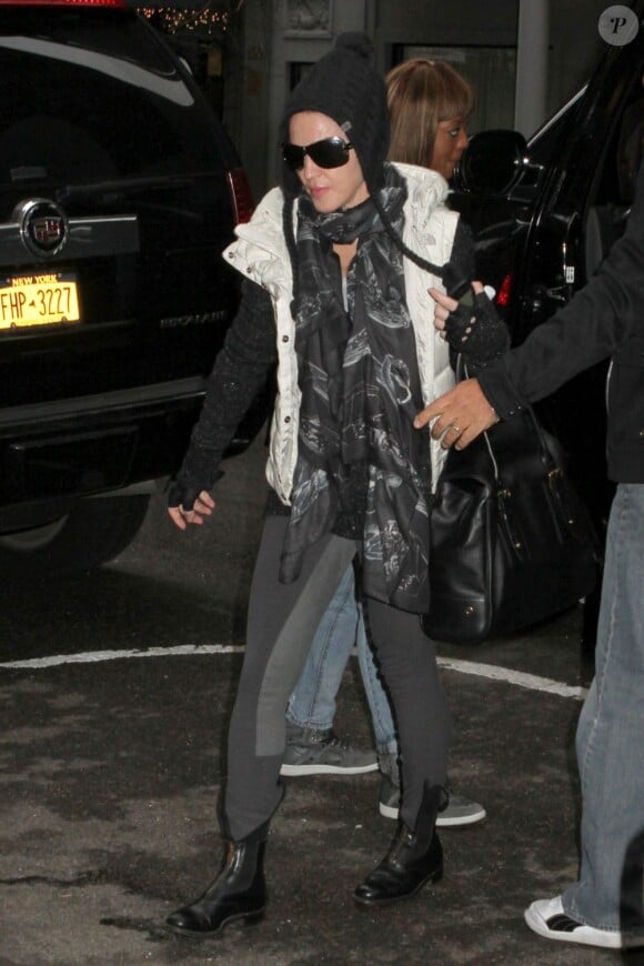 La chanteuse Madonna et ses enfants Rocco Ritchie, David et Mercy James à New York le 12 janvier 2013.