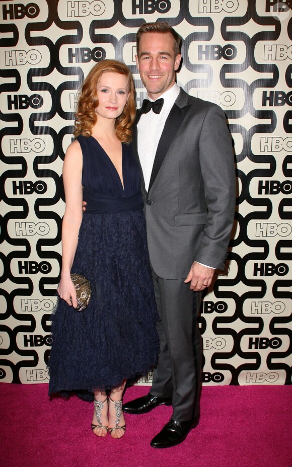 James Van Der Beek et sa femme Kimberly Van Der Beek à la soirée HBO Golden Globe Awards After Party au Beverly Hilton Hôtel de Los Angeles, le 13 janvier 2013.