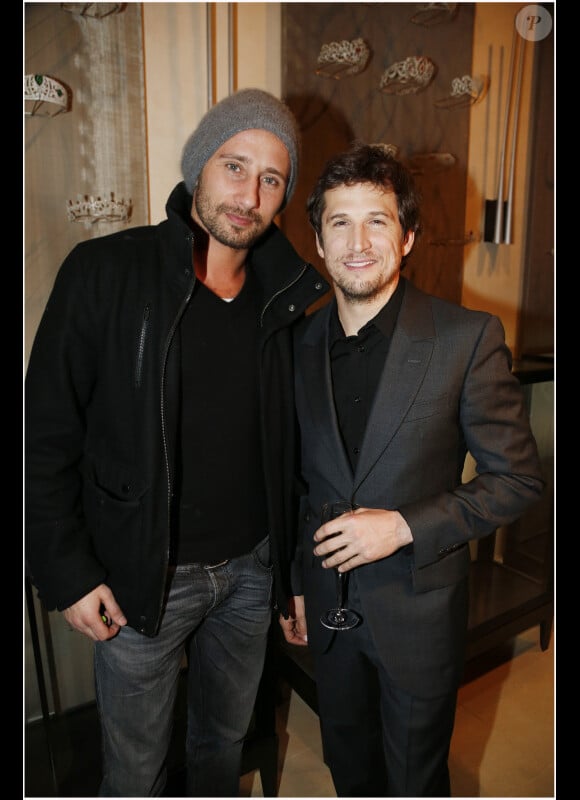Matthias Schoenaerts et Guillaume Canet lors de la soirée chez le joaillier Chaumet des Révélations le 14 janvier 2013 à Paris