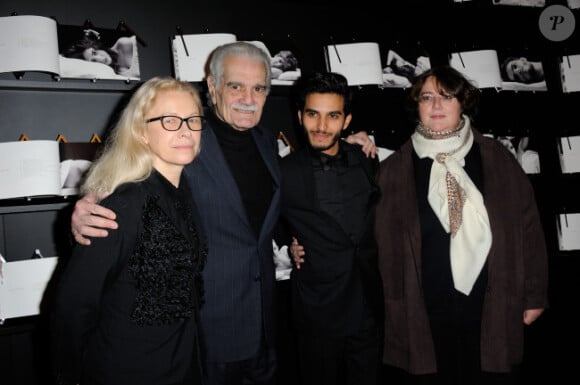 Dominique Issermann, Omar Sharif, Mehdi Dehbi et Lorraine Lévy, ors de la soirée des Révélations en partenariat avec le joaillier Chaumet le 14 janvier 2013 à Paris