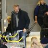 Kevin Costner ses bambins Grace Avery, Hayes et Cayden, à l'aéroport Roissy-Charles-de-Gaulle, le 15 janvier 2013.
