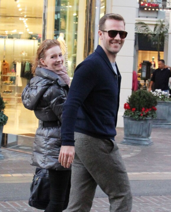 James Van der Beek et sa femme Kimberly Brook font du shopping avant d'aller diner au restaurant à Los Angeles, le 14 janvier 2013.