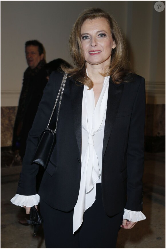 Valérie Trierweiler au défilé Yves Saint Laurent à Paris, le 20 janvier 2013.