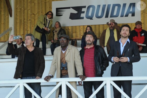 Exclusif - Alain Chabat, Lucien Jean-Baptiste, Philippe Duquesne et Edouard Baer sur le tournage du film Turf en septembre 2011