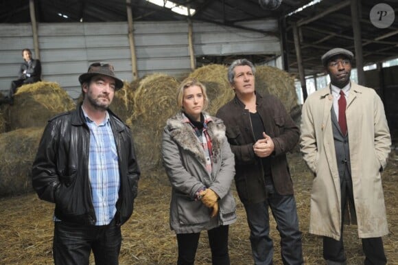 Exclusif - Philippe Duquesne, Vahina Giocante, Alain Chabat et Lucien Jean-Baptiste sur le tournage du film Turf en octobre 2011