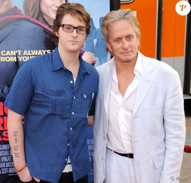 sac michael douglas