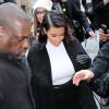 Kim Kardashian arrive au Palais de Tokyo pour assister au défilé Stéphane Rolland haute couture printemps-été 2013. Paris, le 22 janvier 2013.