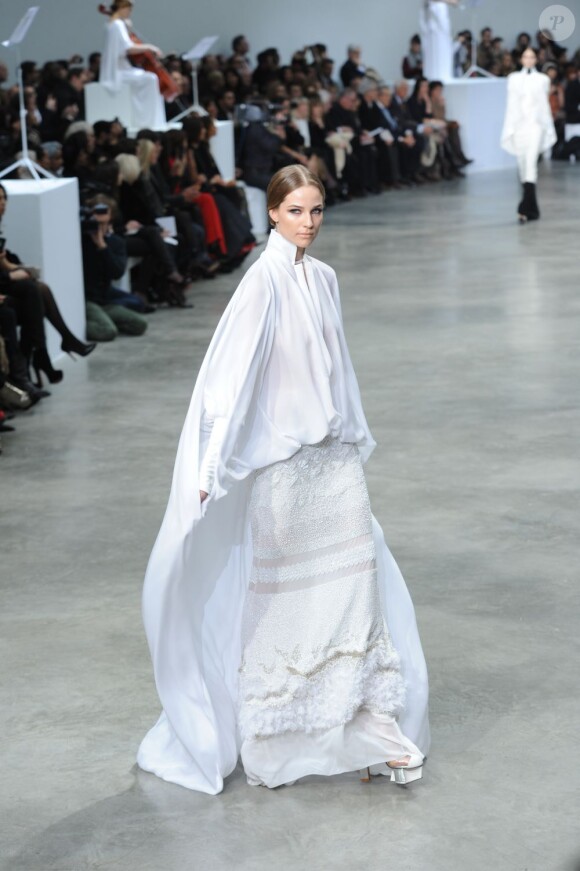 Défilé haute-couture printemps-été 2013 de Stéphane Rolland au Palais de Tokyo. Paris, le 22 janvier 2013.