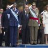 Letizia, Felipe, Juan Carlos et Sofia d'Espagne lors de la Fête nationale le 12 octobre 2012. En janvier 2013, la Maison royale a annoncé une diminution de 4% de son budget pour 2013, qui s'établit à 7,8 millions d'euros.