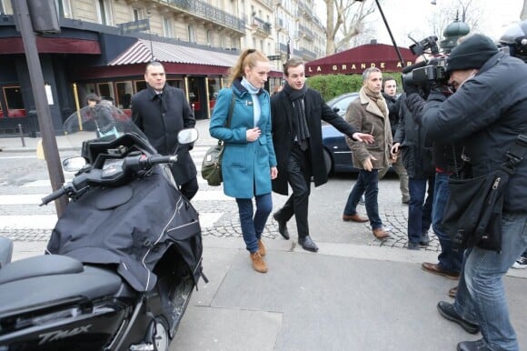 Florence Cassez de retour à Paris a rejoint Melissa Theuriau au restaurant "La Grande Armée" a Paris, le 25 janvier 2013