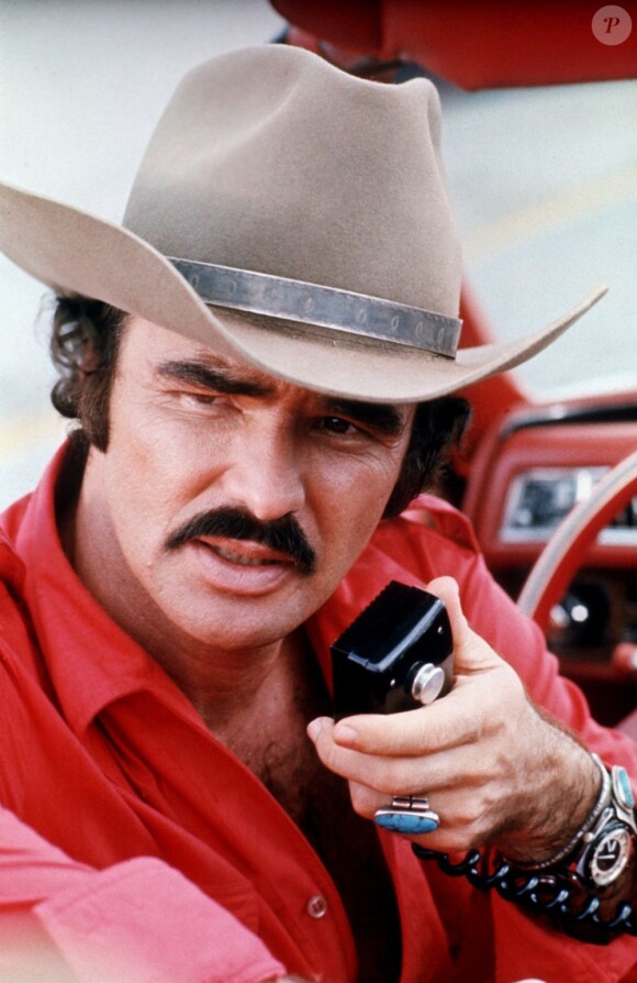 Burt Reynolds dans Cours après moi shérif (1977)