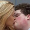 Bar Refaeli emballe dans une publicité pour le Super Bowl 2013.