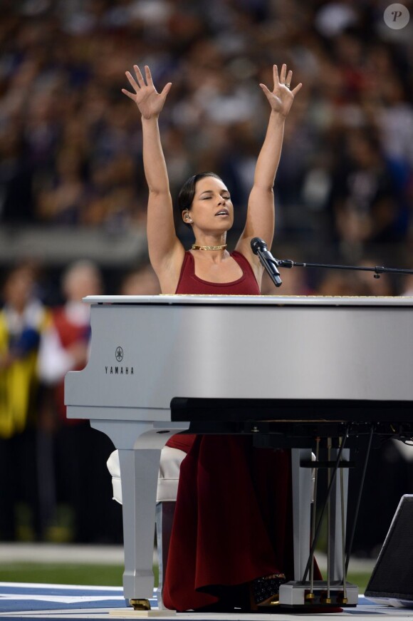 Alicia Keys a ému le public américain lors de la finale du Super Bowl à la Nouvelle-Orléans, le 3 février 2013.