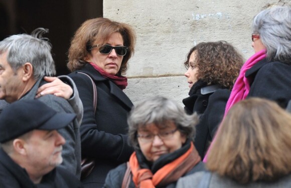 Corinne Touzet aux obsèques de Bernard Dhéran en l'église Saint-Roch à Paris le 5 février 2013.