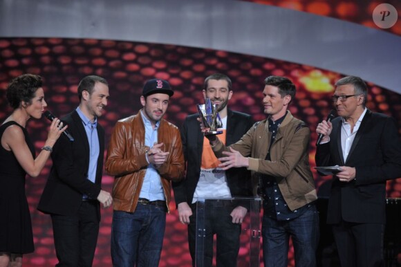 C2C remporte le trophée de la Révélation scène de l'année lors des Victoires de la Musique, sur France 2 le 8 février 2013.