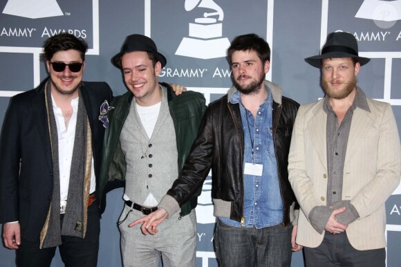 Mumford & Sons à la 55e cérémonie des Grammy Awards, à Los Angeles, le 10 février 2013.