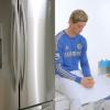 Fernando Torres patiente durant la cuisson de ses cup cakes