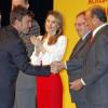 Fernando Alonso remercie lors de la cérémonie de remise des accréditations aux Ambassadeurs d'honneur de la marque Espagne, à la Cité financière de la Banque Santander, à Madrid, le 12 février 2013.