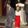 Le prince Felipe et la princesse Letizia d'Espagne au cours de la cérémonie de remise des accréditations aux Ambassadeurs d'honneur de la marque Espagne, à la Cité financière de la Banque Santander, à Madrid, le 12 février 2013.