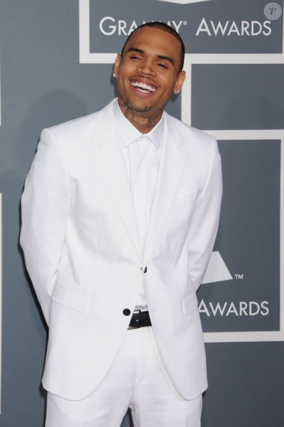Chris Brown a encore fait parlé de lui lors de la 55e cérémonie des Grammy Awards qui on a eu lieu dimanche 10 février à Los Angeles.